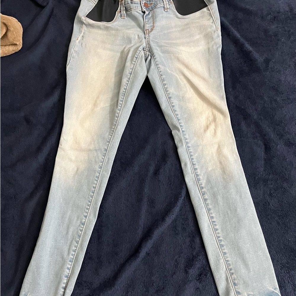 Old Navy Women's Faded Blue Skinny Jeans